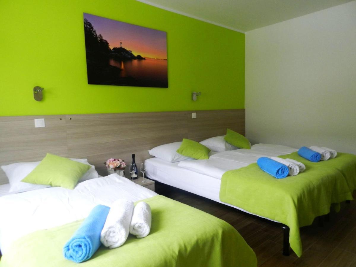 Yourcroatiaholiday - Villa With 6 Rooms Drenje  Dış mekan fotoğraf