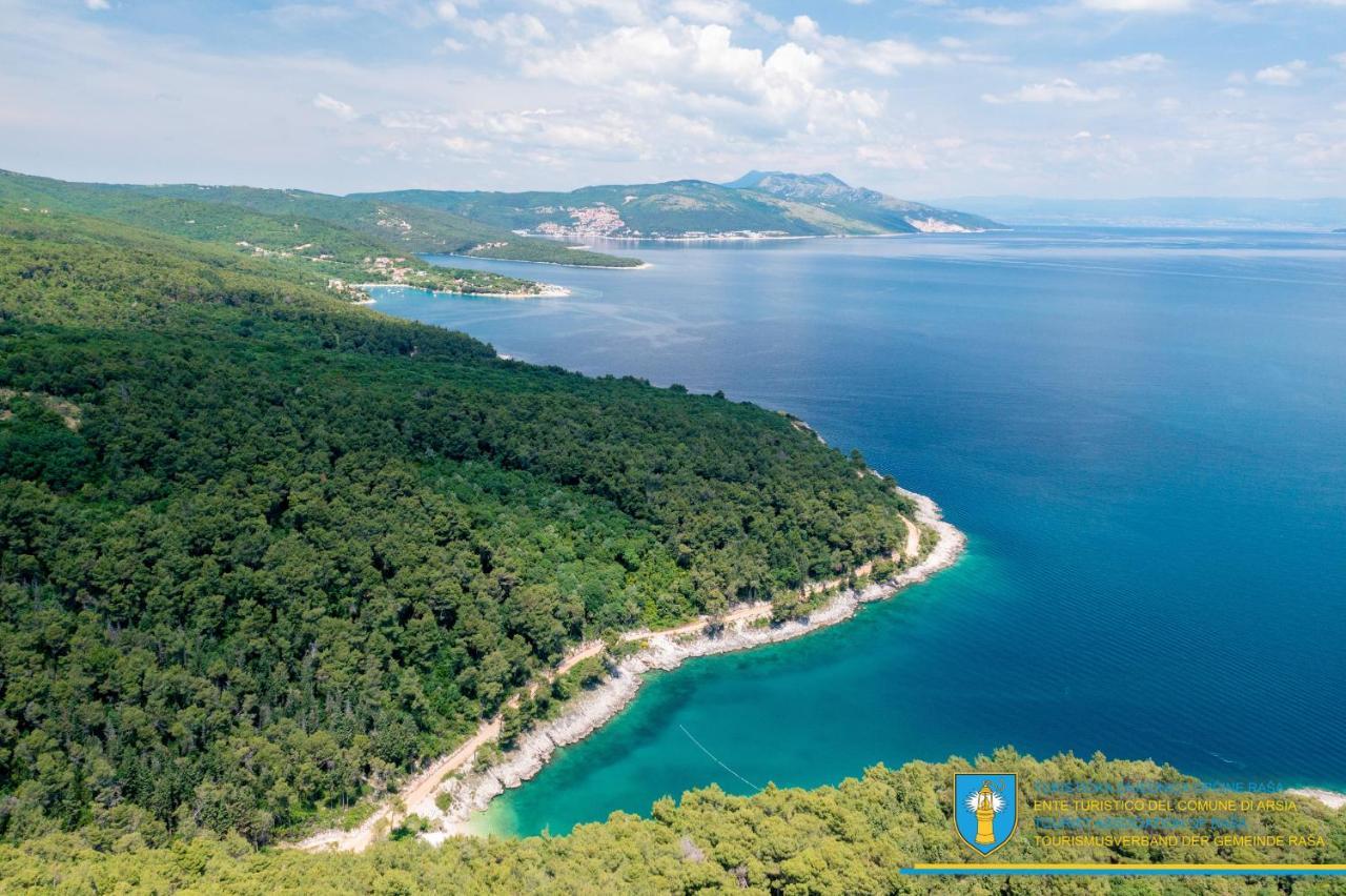 Yourcroatiaholiday - Villa With 6 Rooms Drenje  Dış mekan fotoğraf